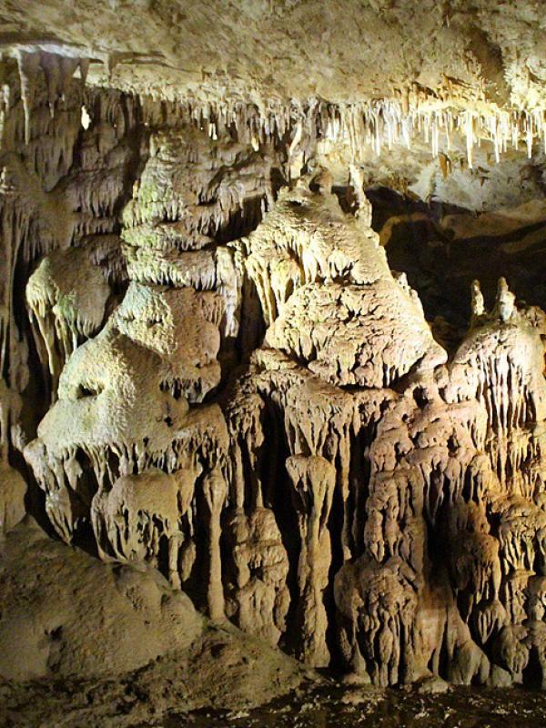 пещера Тут-Куш